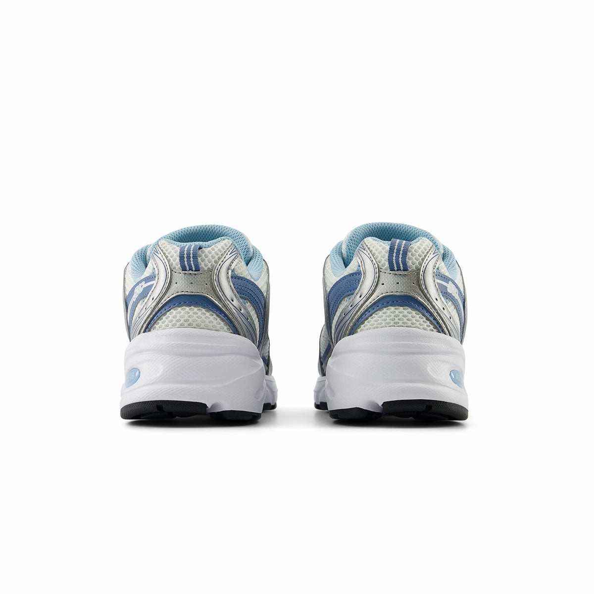 530 'Silver Heron Blue'