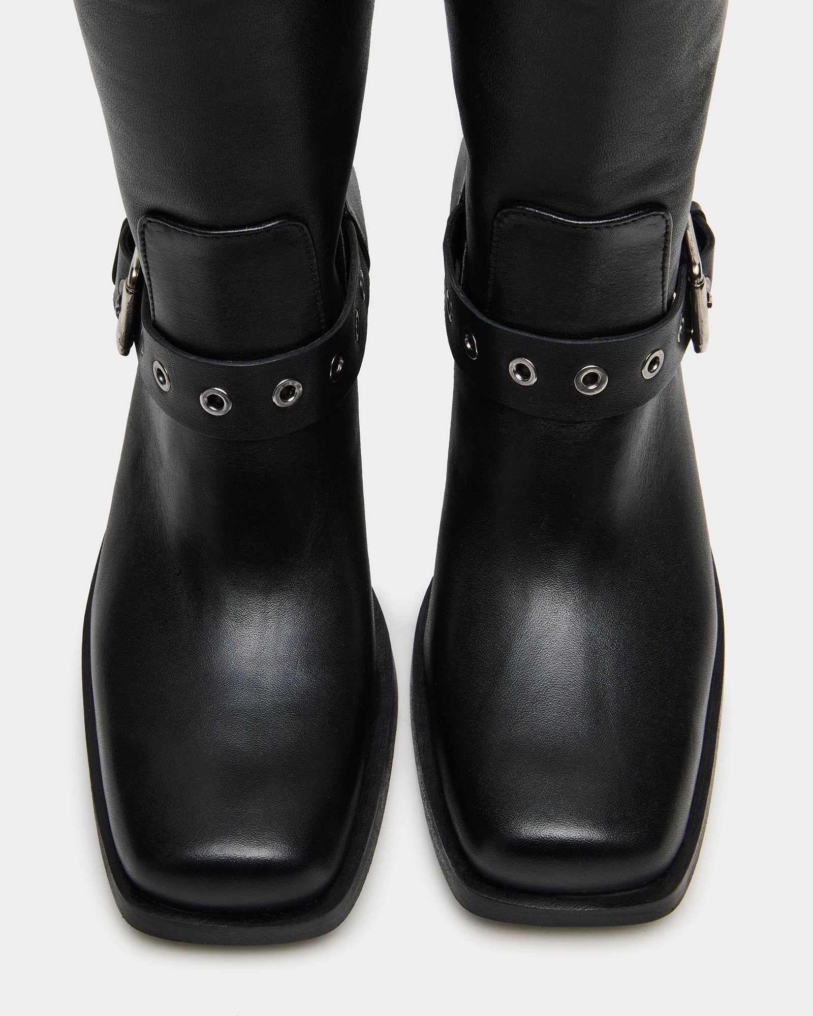 DUSK BLACK LEATHER