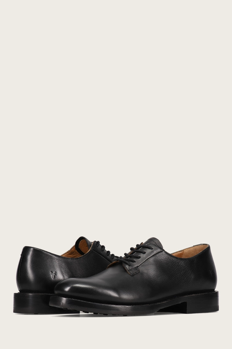 Dylan Oxford