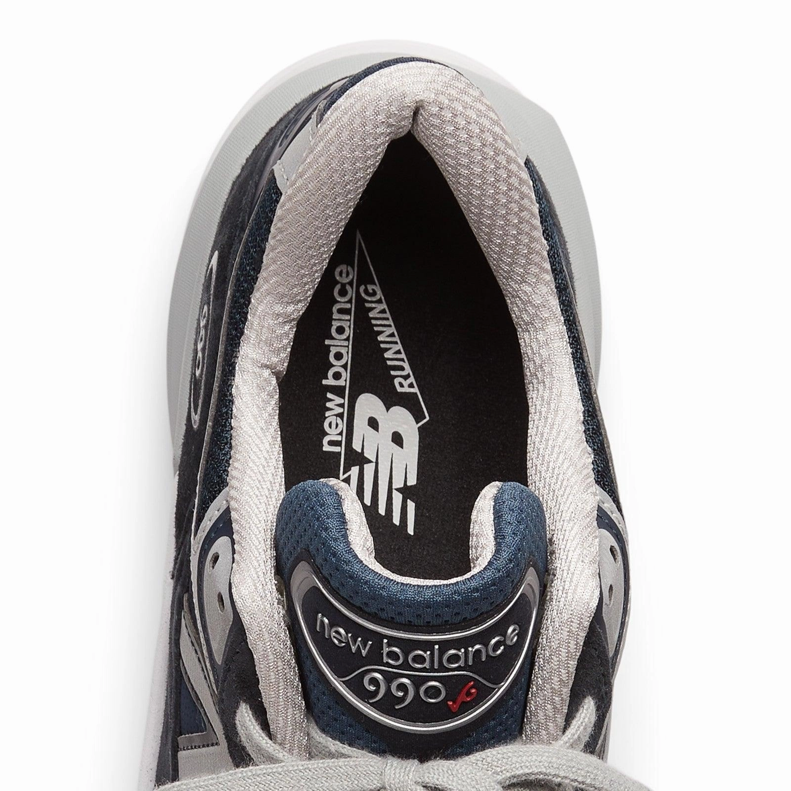 in USA 990v6 'Navy'