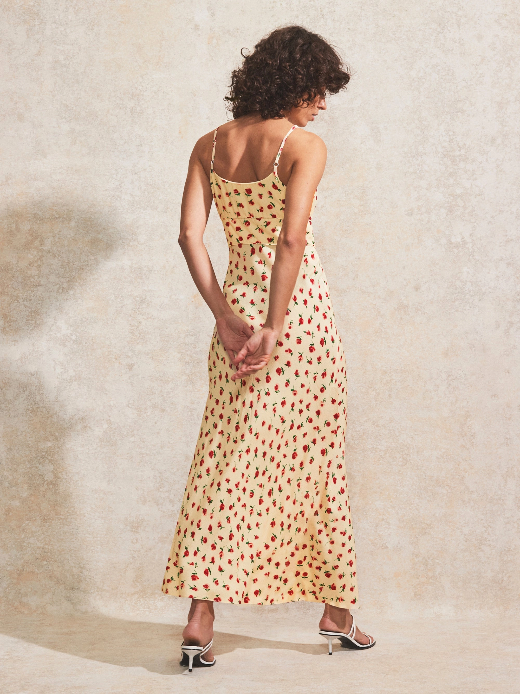 Petite Buttermilk Rose-Print Gathered-Bodice Cami Dress