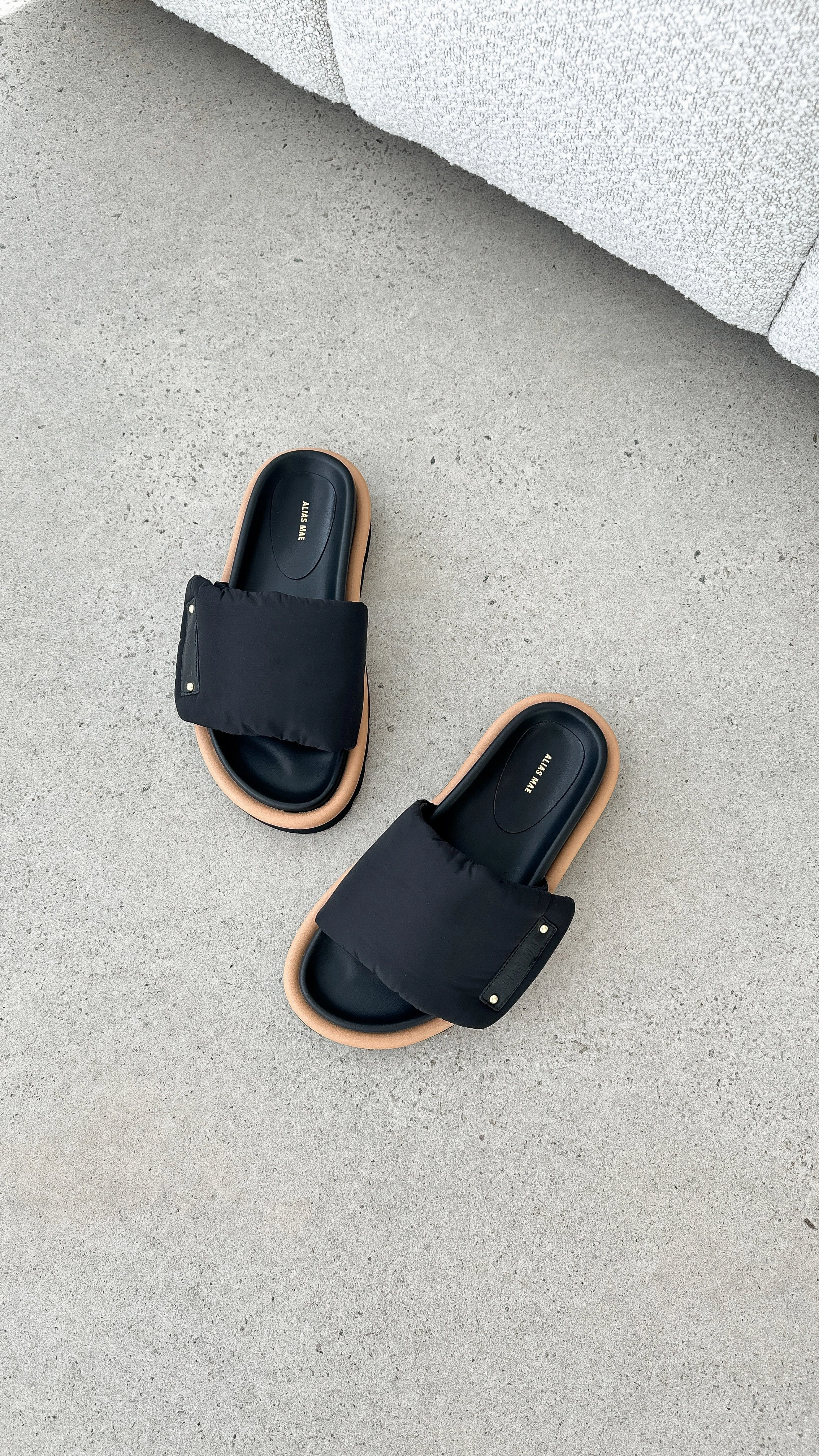 Saige Slide - Black