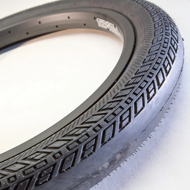 Squealer 20" Tire & Tube Repair Kit - Black