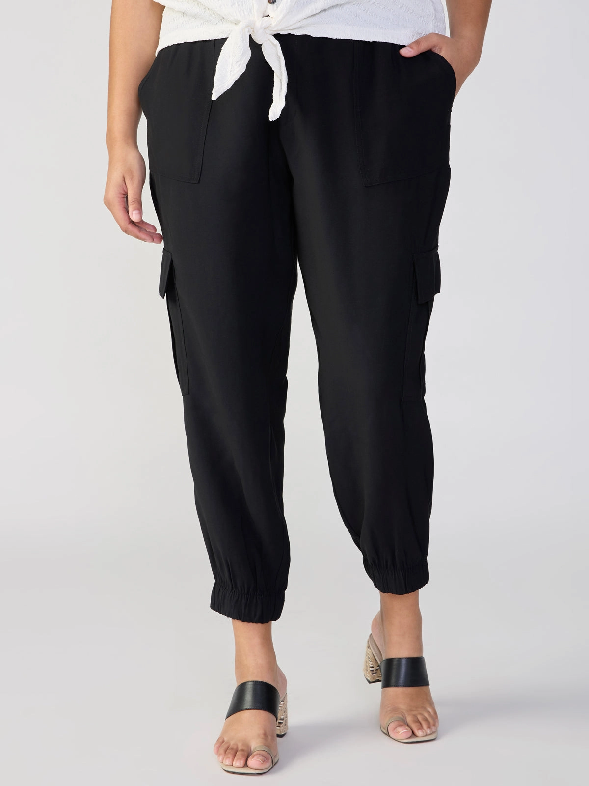 The Harmony Semi High Rise Pant Black Extended Sizing