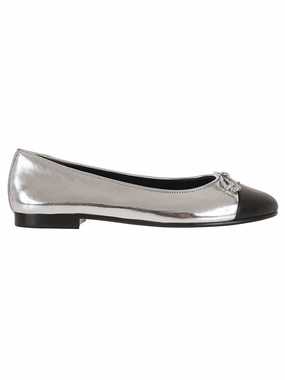Two-Tone Leather Ballerina With Bow Detail