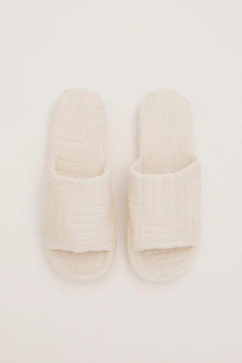 White Corduroy Detail Slippers