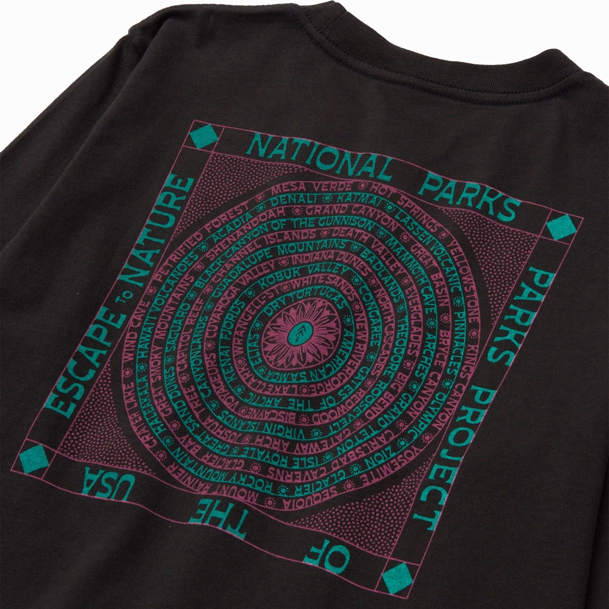 Women's Escape to Nature Boxy Long Sleeve Tee